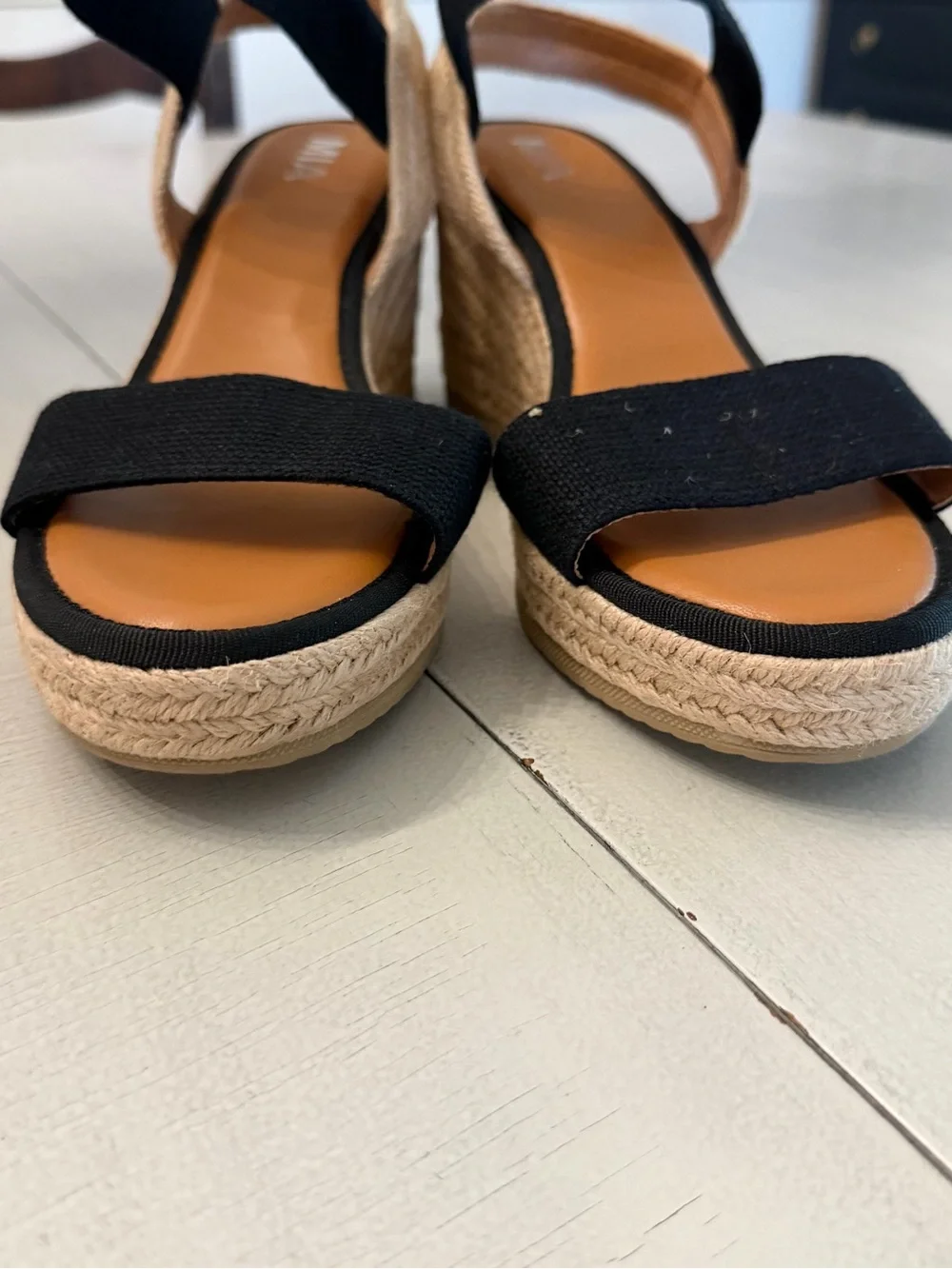 MIA Women’s Brittni Black & Tan Espadrille Wedge Sandals Sz 11 NWOT